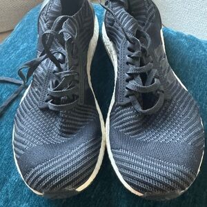 Ultra boost Adidas in black